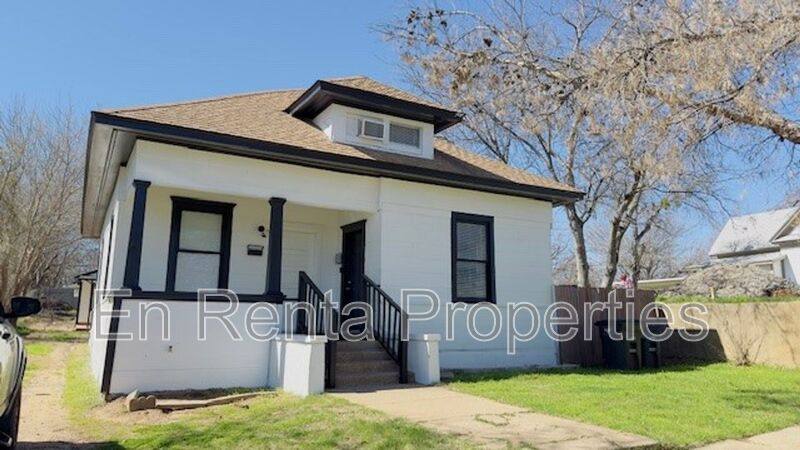 House for rent at 1217 Clinton Ave, Fort Worth, TX 76164