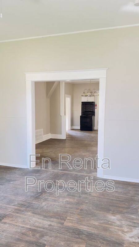House for rent at 1217 Clinton Ave, Fort Worth, TX 76164