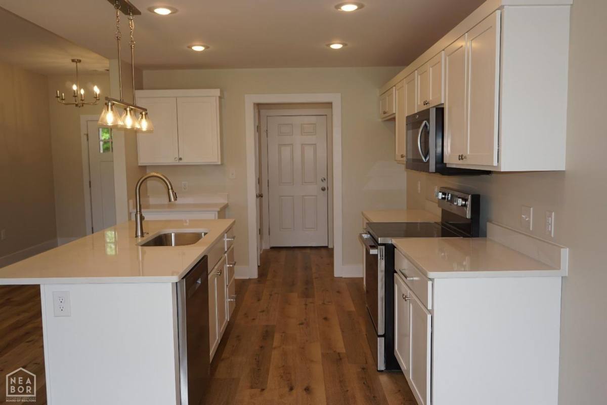 House for rent at 1814 N Oak St, Brookland, AR 72417