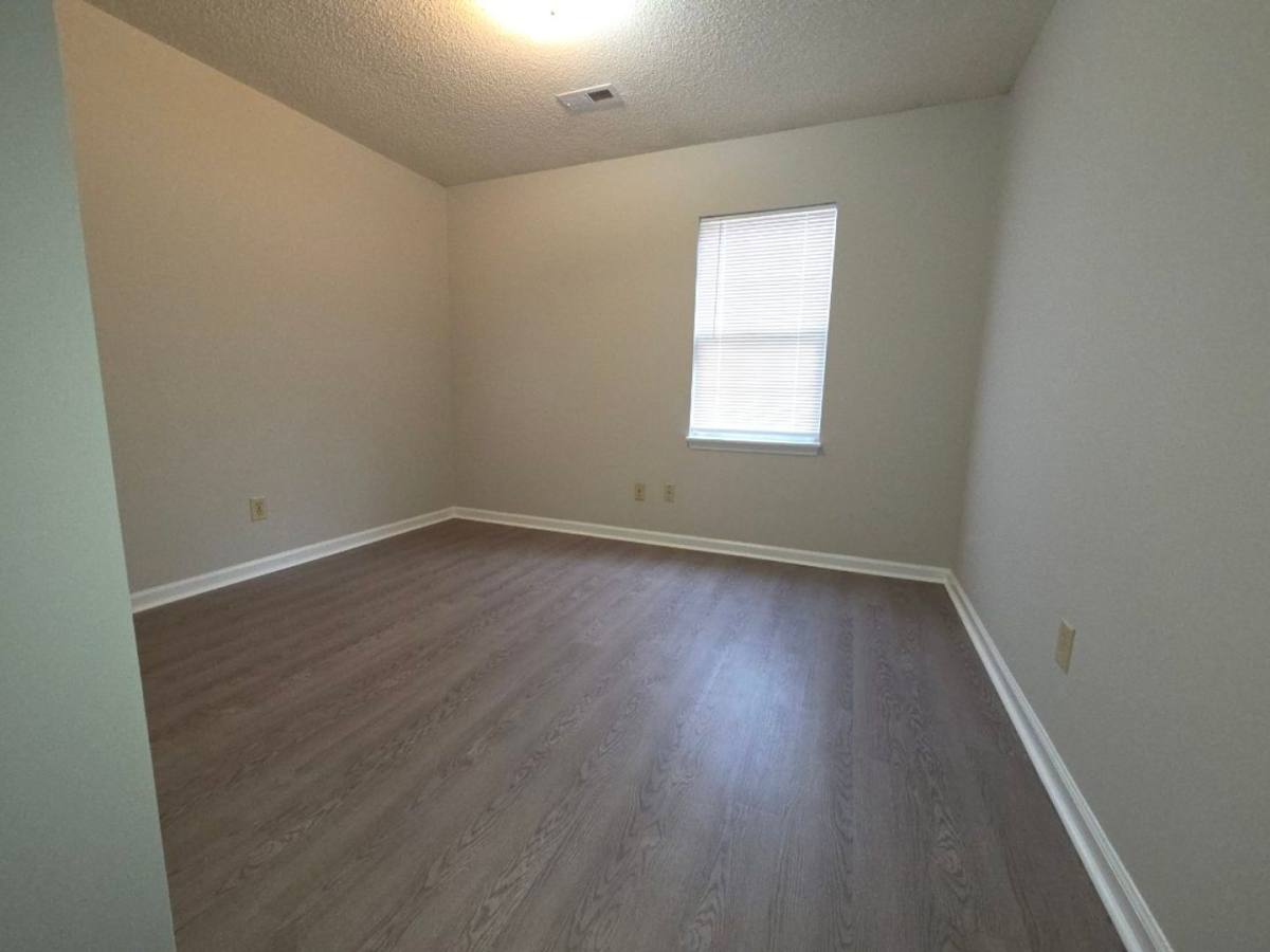 Apartment for rent at 309 Spruce St, Goldsboro, NC 27530