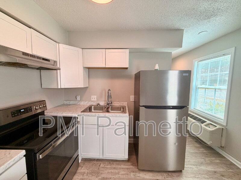 Apartment for rent at 1908 Tall Pines Circle #2, Columbia, SC 29205