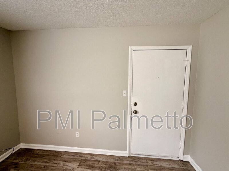 Apartment for rent at 1908 Tall Pines Circle #2, Columbia, SC 29205