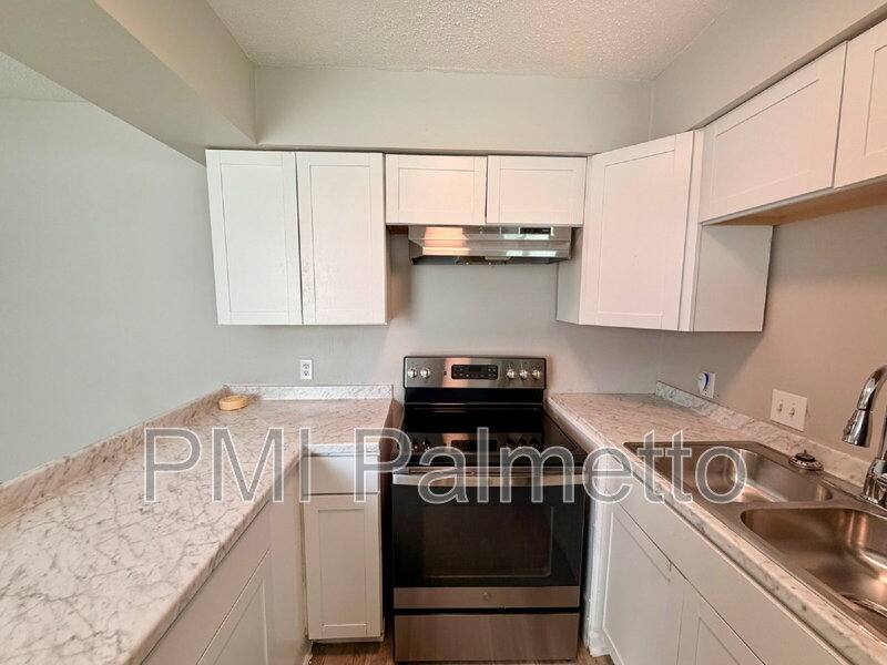 Apartment for rent at 1908 Tall Pines Circle #2, Columbia, SC 29205
