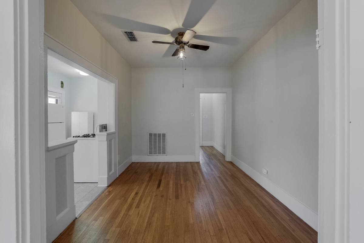 Apartment for rent at 1904 Clover Lane, Arlington, TX 76017