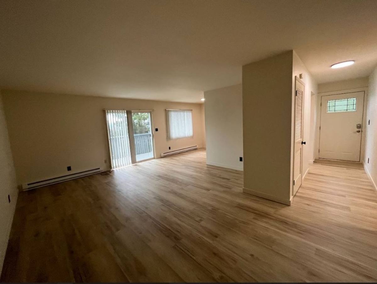 Apartment for rent at 900 Liberty St, Bellingham, WA 98225