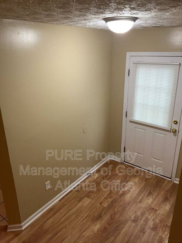 Townhouse for rent at 3525 Waldrop Trail, Decatur, GA 30034