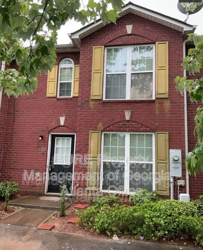 Townhouse for rent at 3525 Waldrop Trail, Decatur, GA 30034