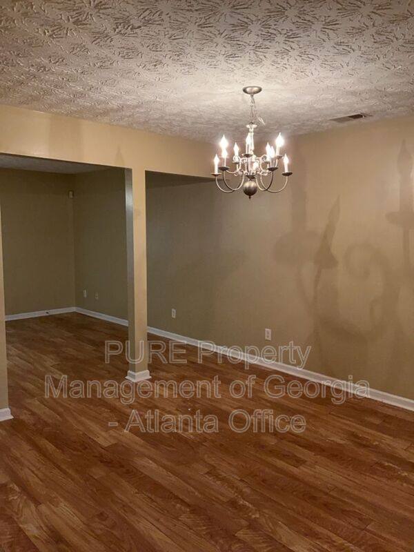 Townhouse for rent at 3525 Waldrop Trail, Decatur, GA 30034