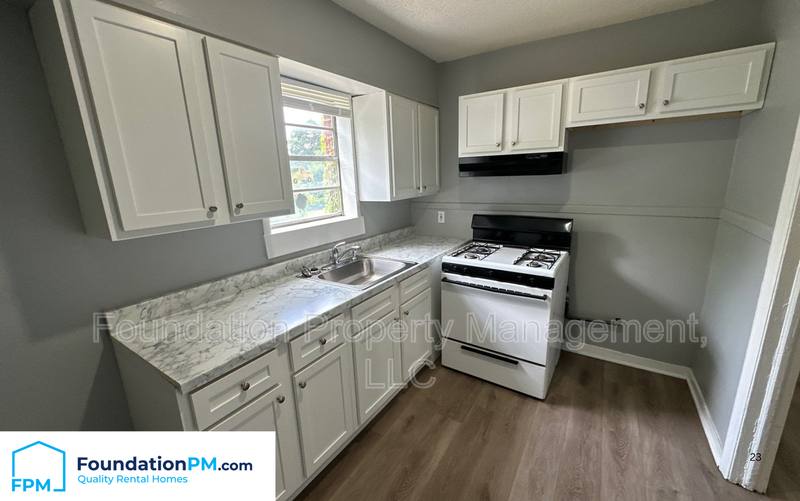 House for rent at 1748 Benning St, Memphis, TN 38106