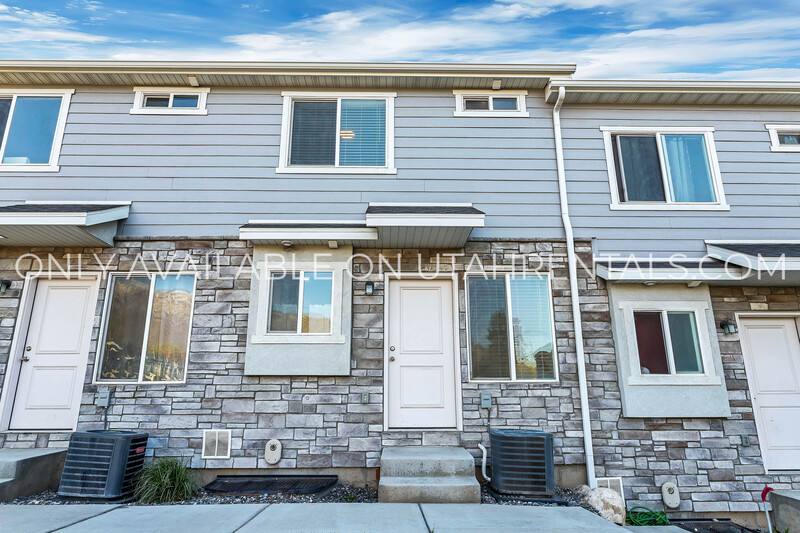 Townhouse for rent at 78 N 300 W, Santaquin, UT 84655