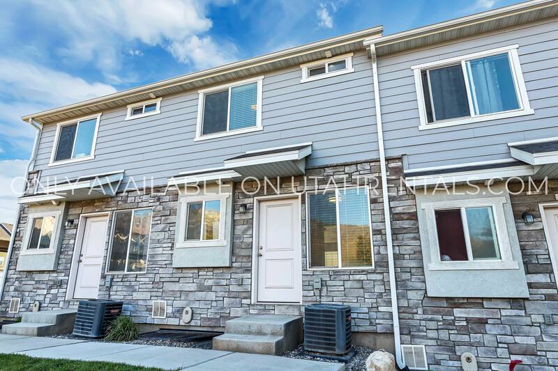 Townhouse for rent at 78 N 300 W, Santaquin, UT 84655