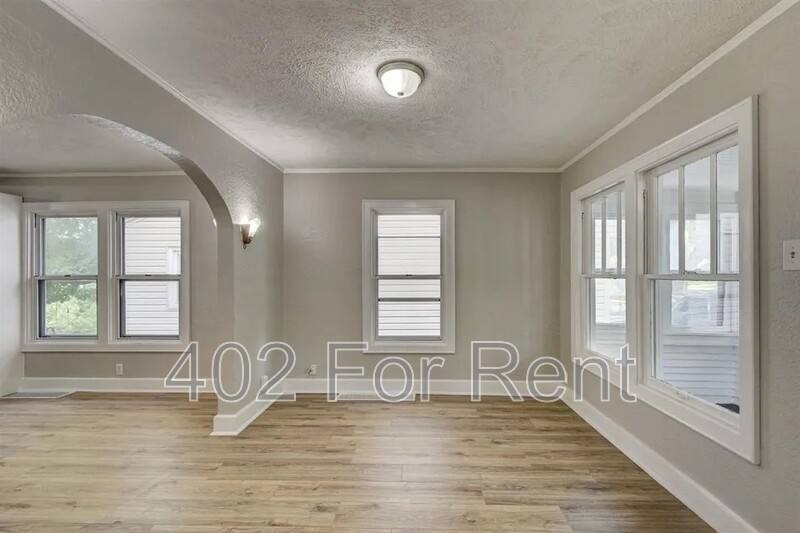House for rent at 2338 N 69th St, Omaha, NE 68104