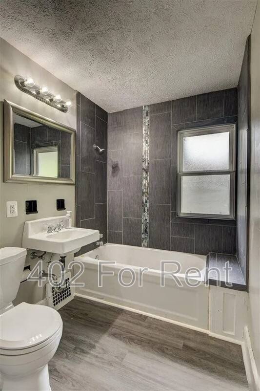 House for rent at 2338 N 69th St, Omaha, NE 68104