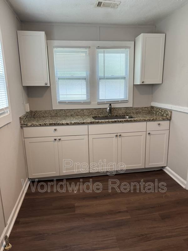 House for rent at 1048 Brooks Rd, Columbus, GA 31903