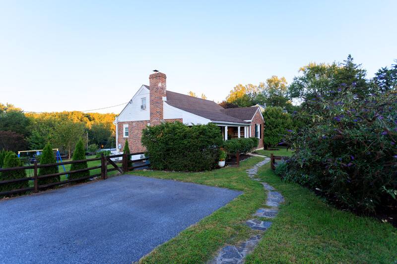House for rent at 2900 Cub Hill Rd, Parkville, MD 21234