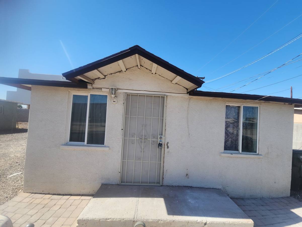 House for rent at 903 W Yuma St, Phoenix, AZ 85007