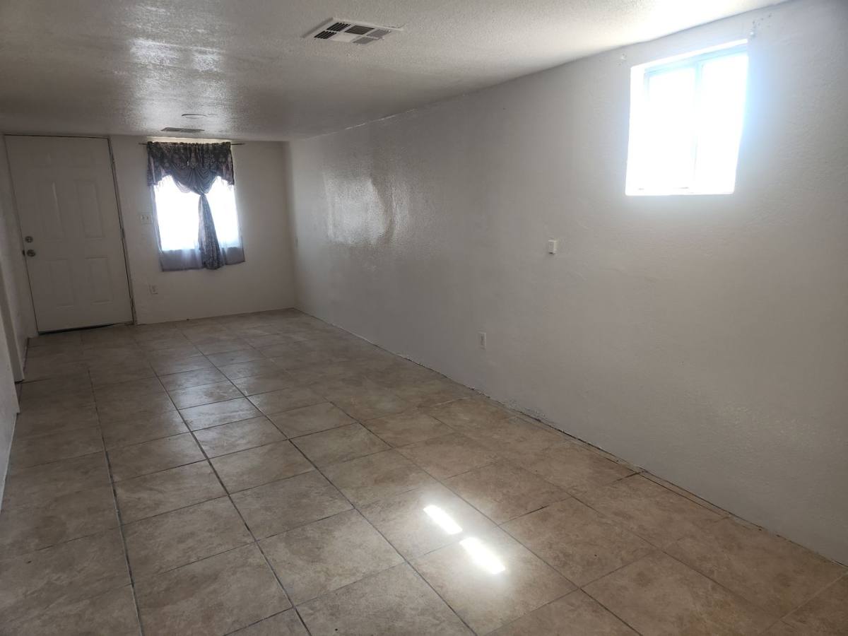 House for rent at 903 W Yuma St, Phoenix, AZ 85007