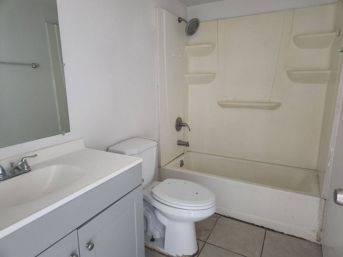House for rent at 903 W Yuma St, Phoenix, AZ 85007