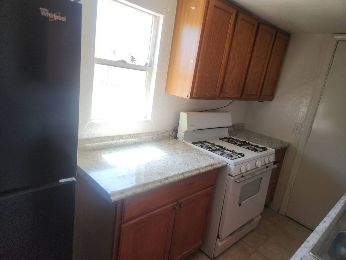 House for rent at 903 W Yuma St, Phoenix, AZ 85007