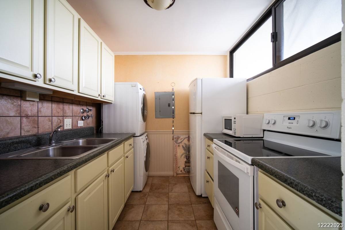 Condo for rent at 99-015 Kalaloa St, Aiea, HI 96701