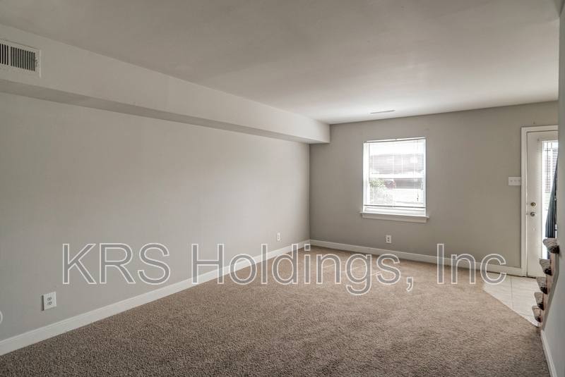 Townhouse for rent at 5244 Goolsby Court, Richmond, VA 23234