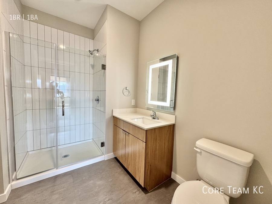 Apartment for rent at 500 E 8th St, Kansas City, MO 64106