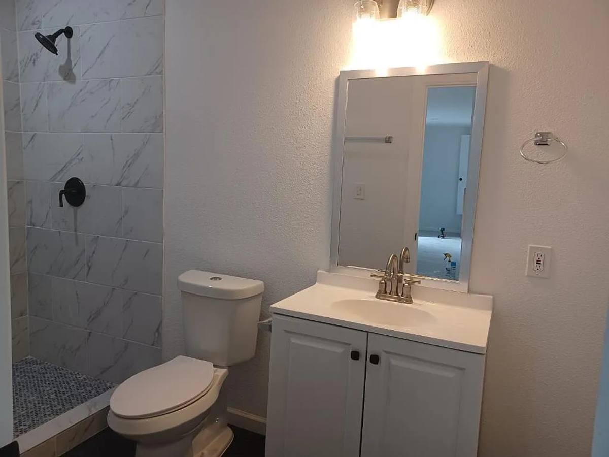 House for rent at 428 Seawind -B, Austin, TX 78734