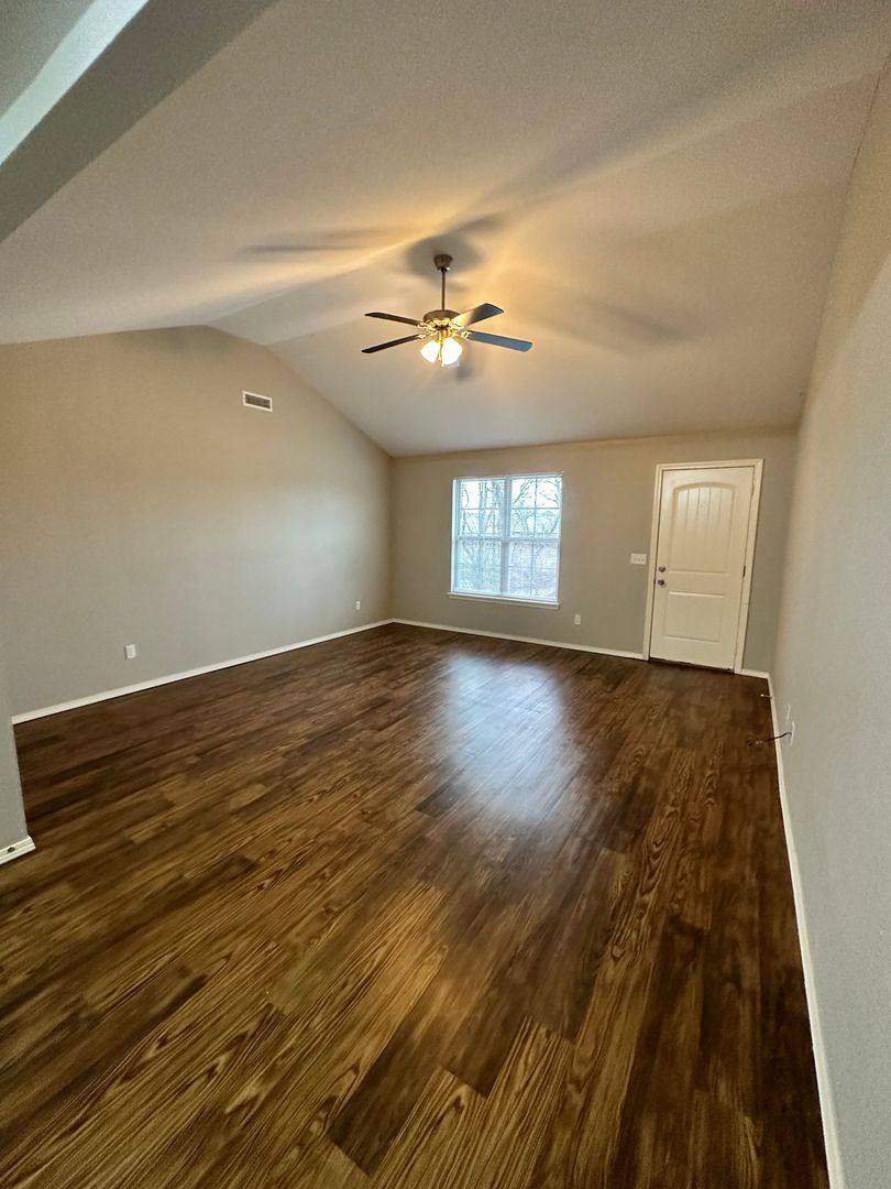 House for rent at 2900 SW Amberwood Ave #2, Bentonville, AR 72712