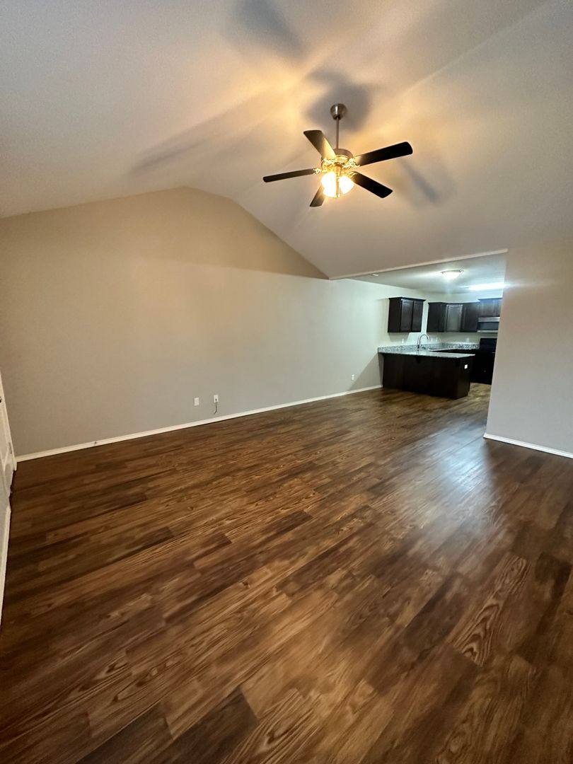 House for rent at 2900 SW Amberwood Ave #2, Bentonville, AR 72712