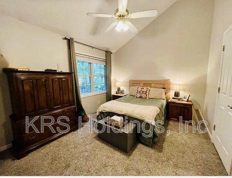 Townhouse for rent at 503 Barrington Way, Lynchburg, VA 24502