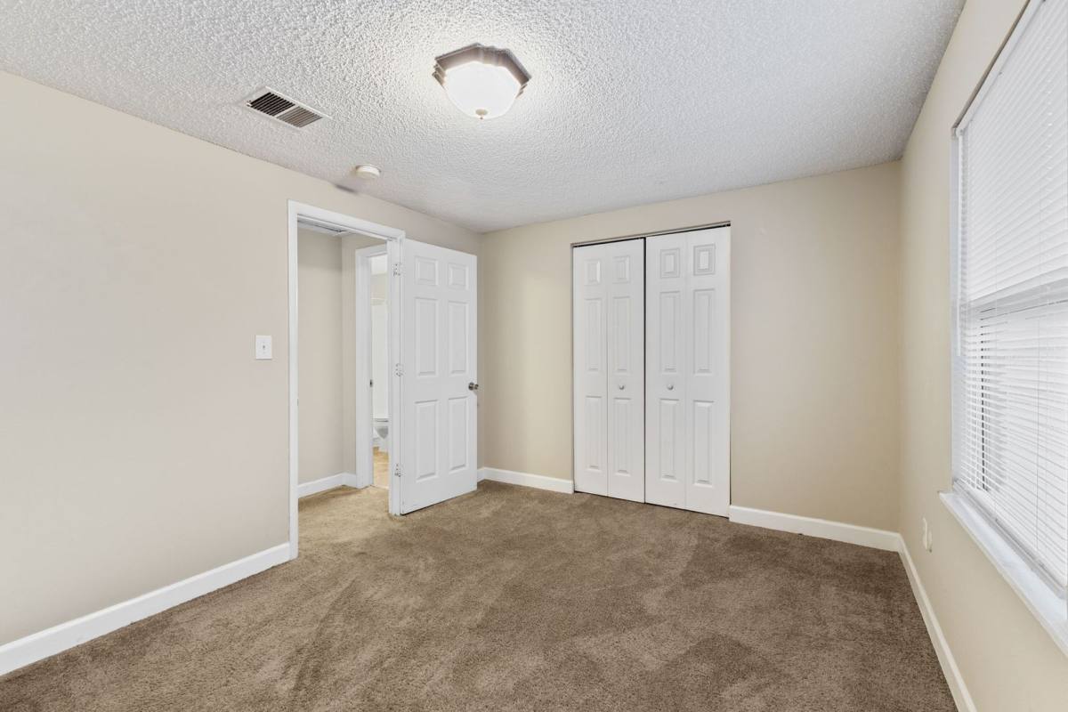 Apartment for rent at 3609 Balsam Ave, Indianapolis, IN 46205
