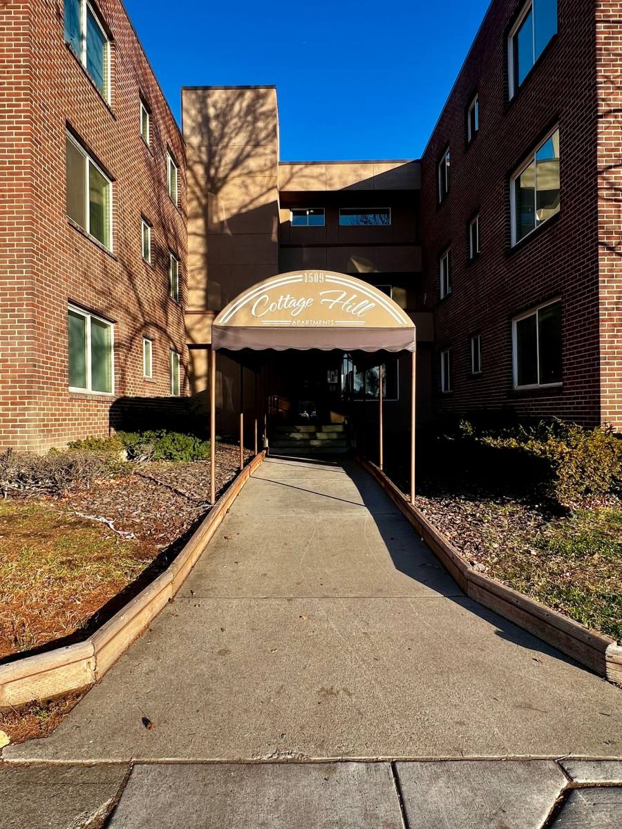 Apartment for rent at 1501 Summitview, Yakima, WA 98902