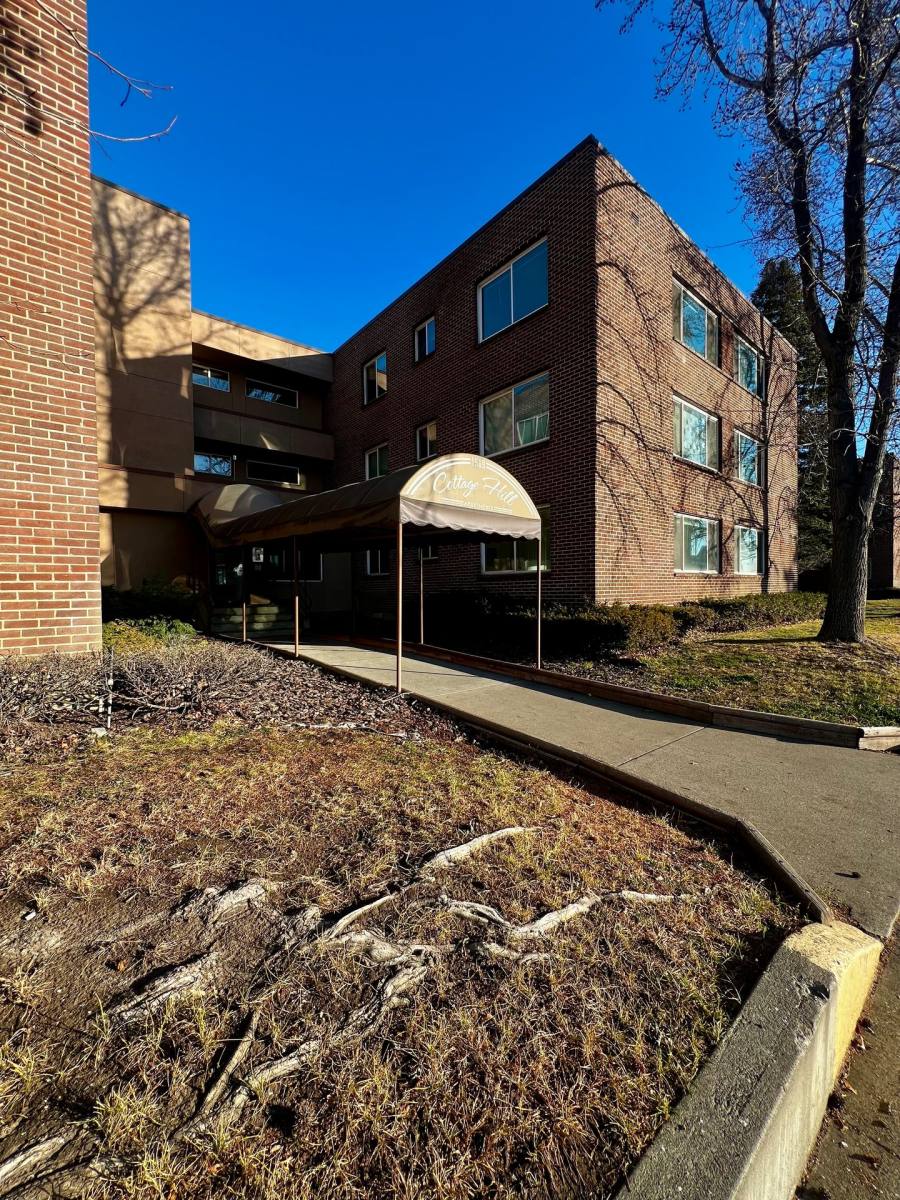 Apartment for rent at 1501 Summitview, Yakima, WA 98902