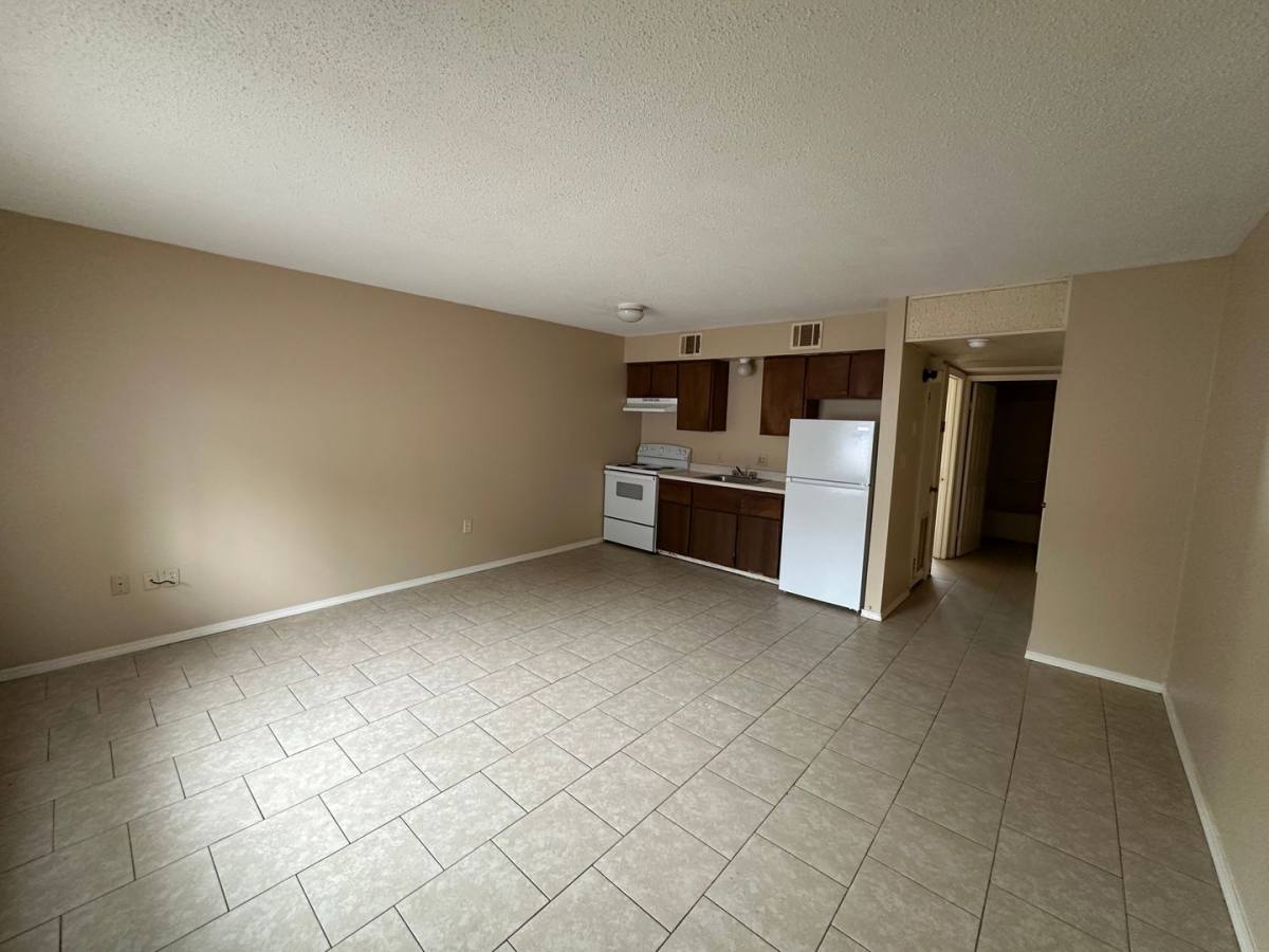 Apartment for rent at 1200 E St, Russellville, AR 72801