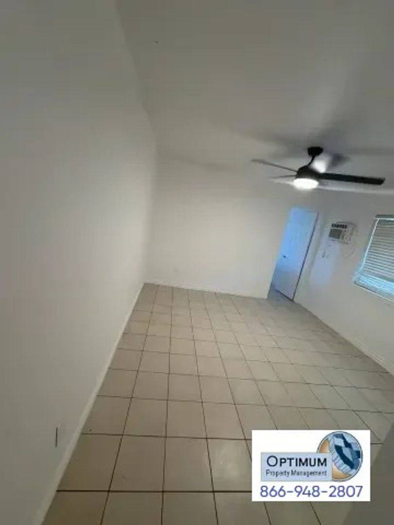 Apartment for rent at 16429 Chestnut St, Hesperia, CA 92345