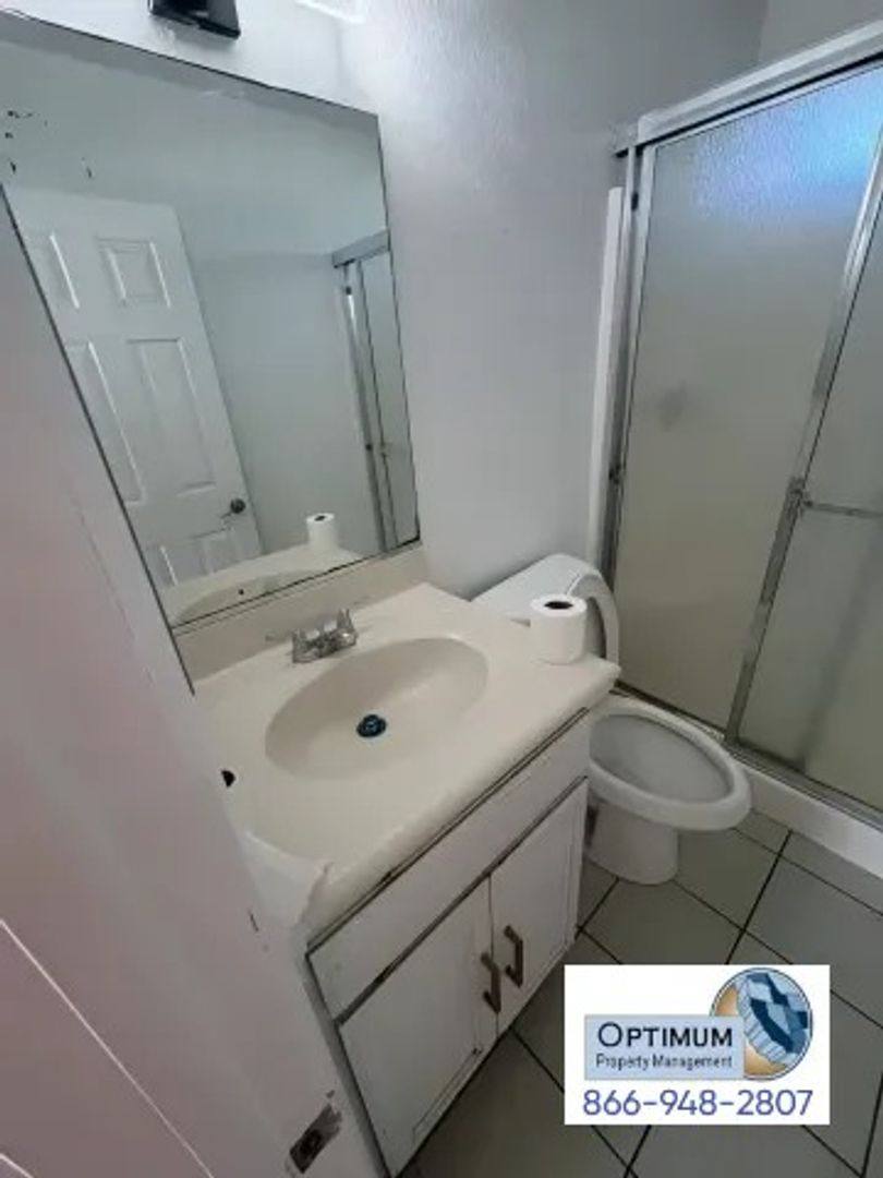 Apartment for rent at 16429 Chestnut St, Hesperia, CA 92345