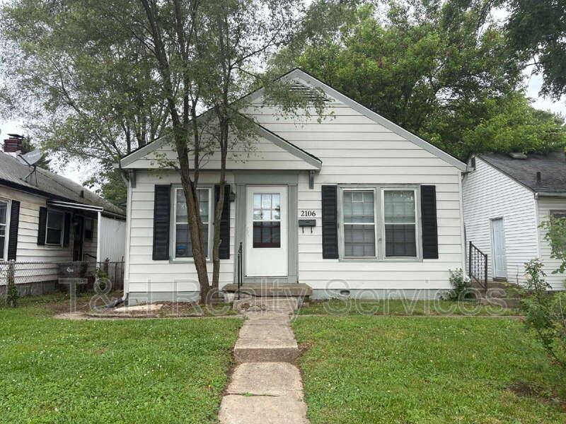 Apartment for rent at 2106 E 46th St, Indianapolis, IN 46205