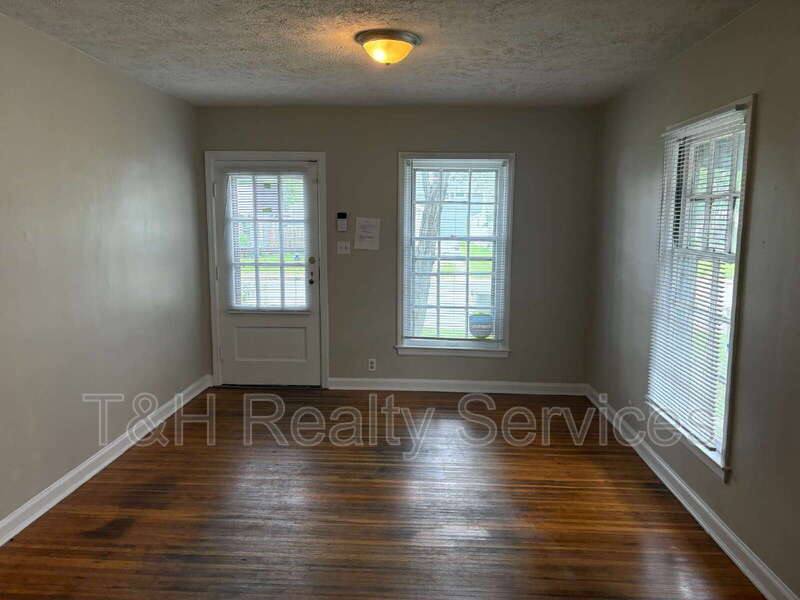 Apartment for rent at 2106 E 46th St, Indianapolis, IN 46205