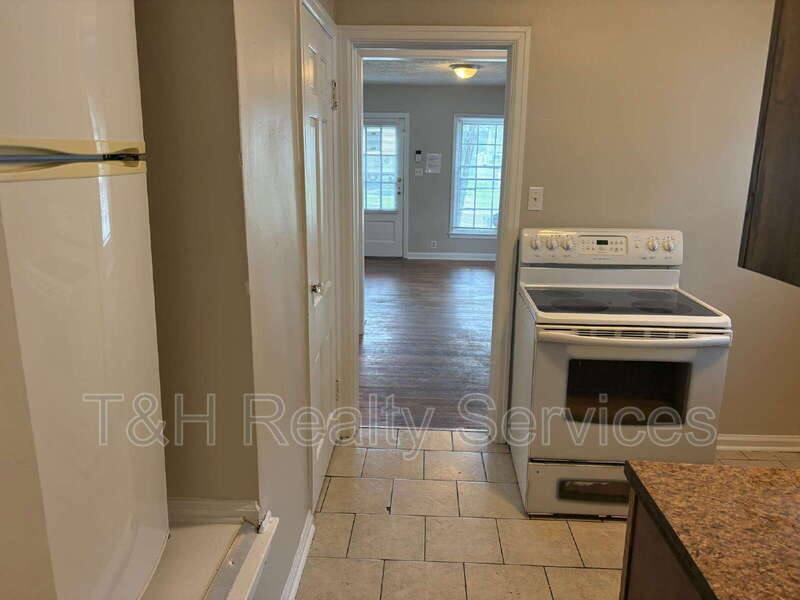 Apartment for rent at 2106 E 46th St, Indianapolis, IN 46205