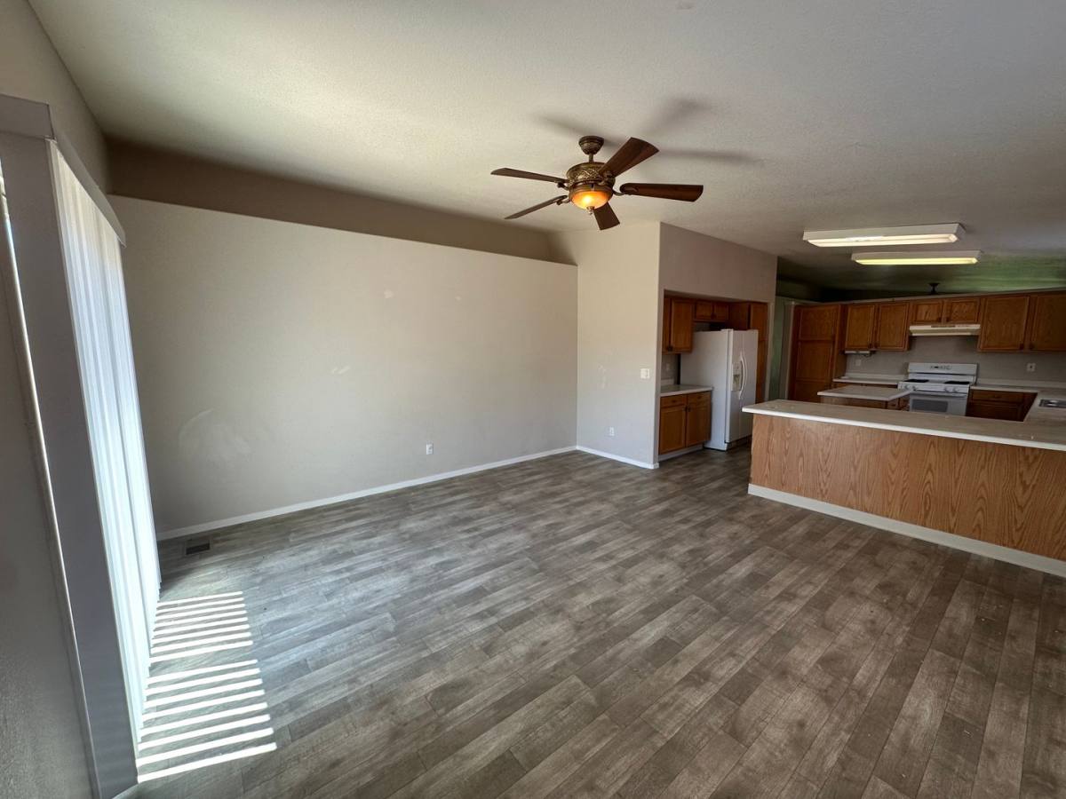 House for rent at 17878 Empire Court, Reno, NV 89508