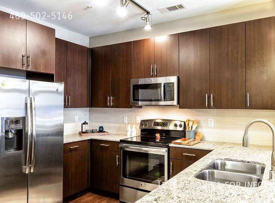 Apartment for rent at 5961 W Parker Rd, Plano, TX 75093