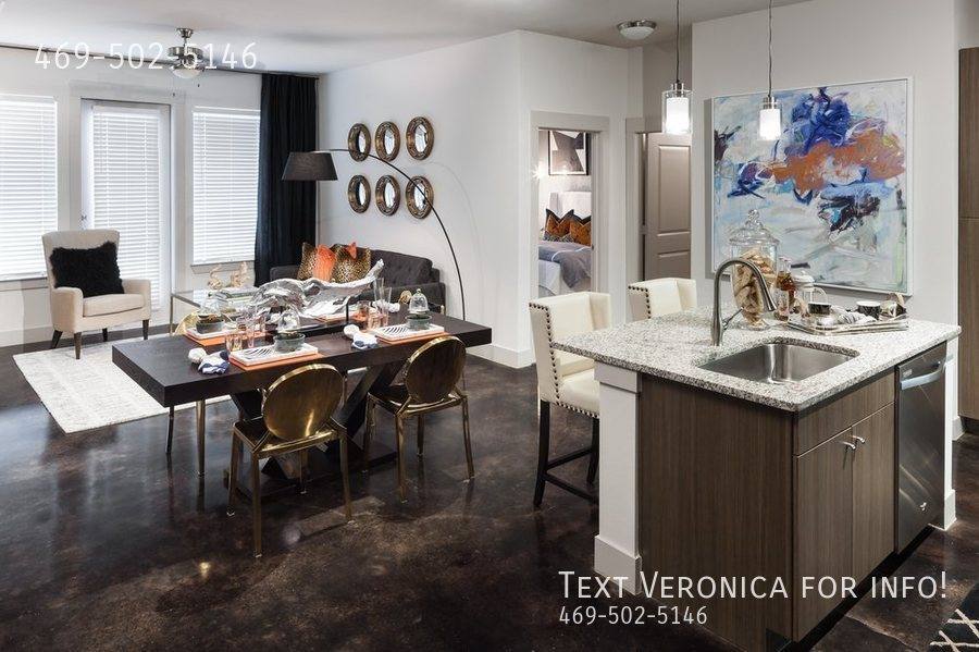 Apartment for rent at 110 W Cityline Dr, Richardson, TX 75082