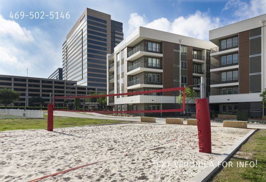 Apartment for rent at 110 W Cityline Dr, Richardson, TX 75082