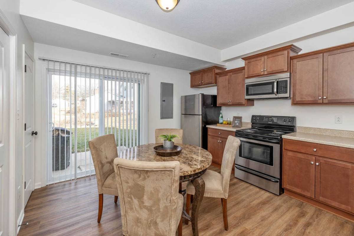 Apartment for rent at 542 W Main St, Danville, IN 46122