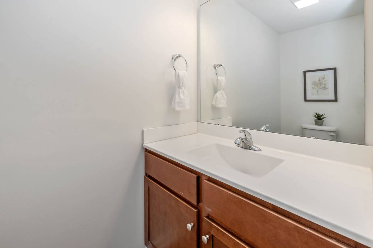 Apartment for rent at 542 W Main St, Danville, IN 46122