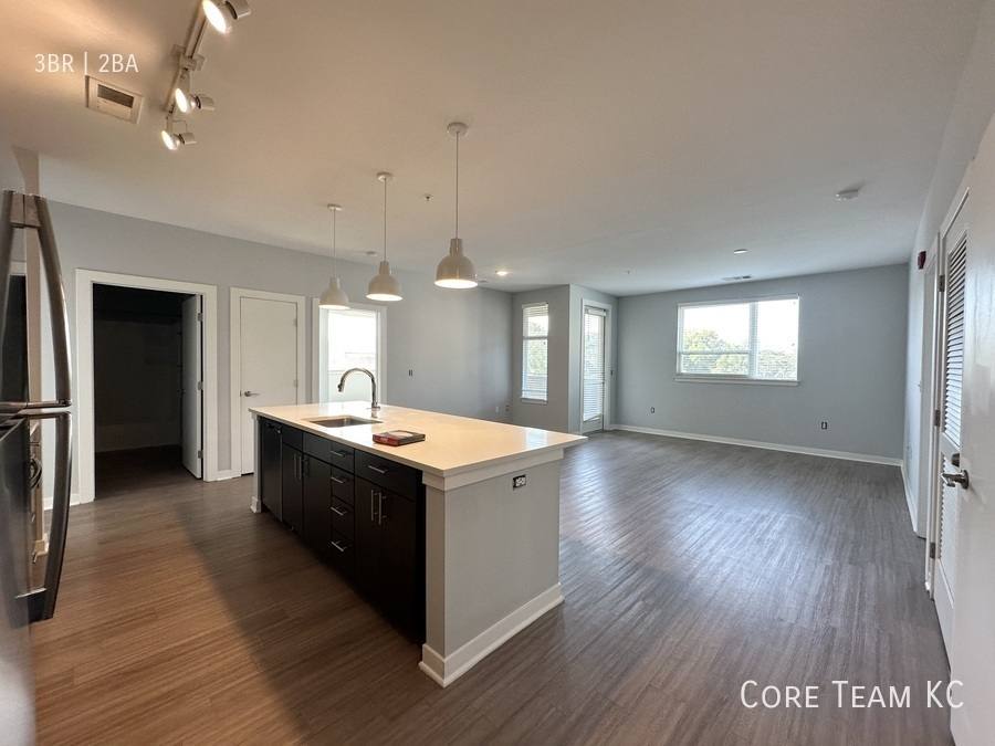 Apartment for rent at 2705 McGee Trafficway, Kansas City, MO 64108