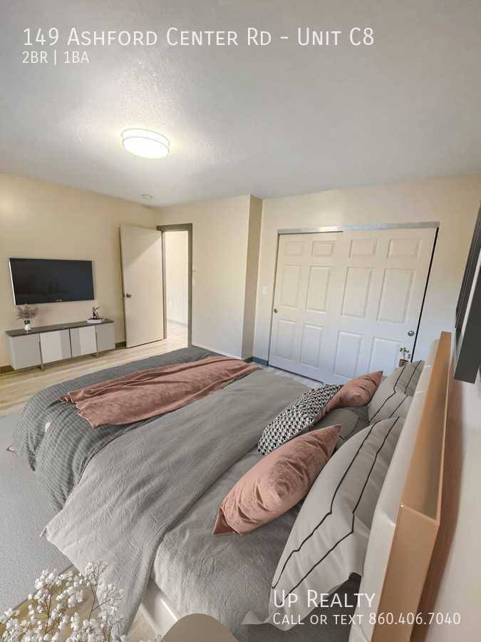 Apartment for rent at 149 Ashford Center Rd, Ashford, CT 06278