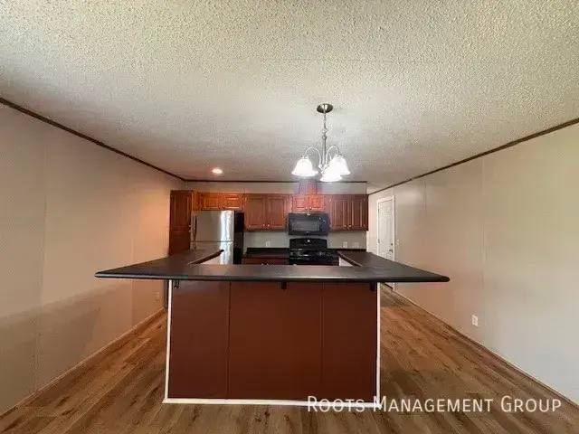 House for rent at 2220 Dunkelburg Rd, Fort Wayne, IN 46819