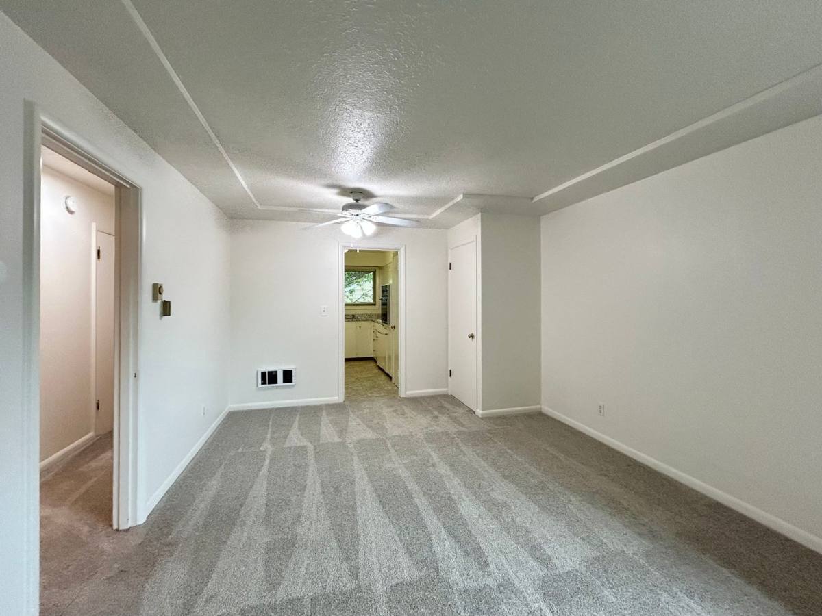 Apartment for rent at 3753 SE Brooklyn & 3737 St, Portland, OR 97202