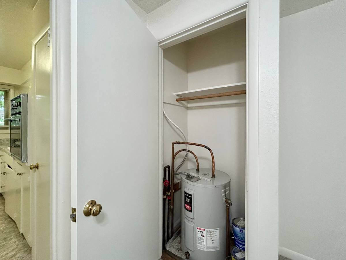 Apartment for rent at 3753 SE Brooklyn & 3737 St, Portland, OR 97202